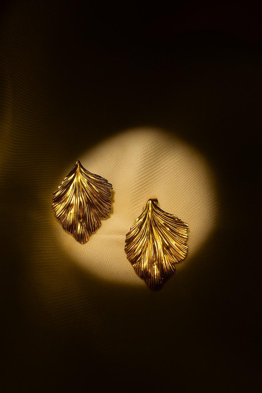 Golden Leaf Textured Earrings